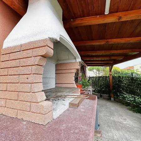 Ferienhaus Oasi Di Pina Rom